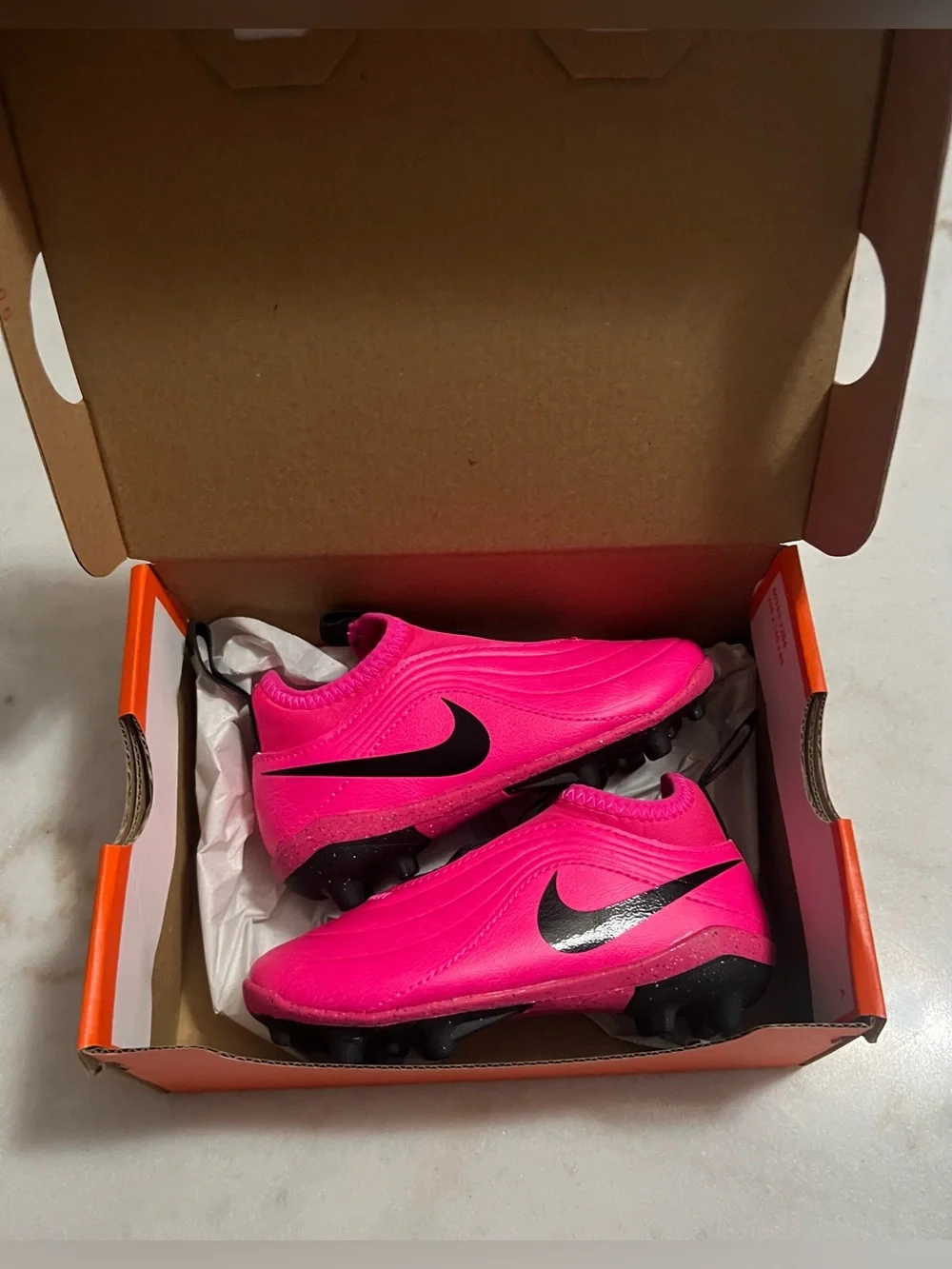 Nike Jr. Tiempo Maestro Flex / Club youth soccer cleats Size 8C EUC